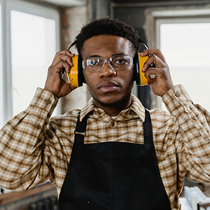 bruit au travail casque de protection